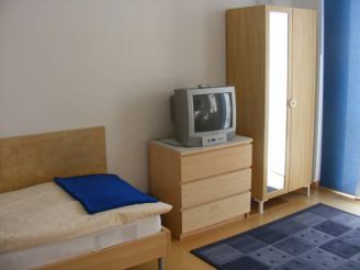 One-Bedroom Apartment (2 Adults)