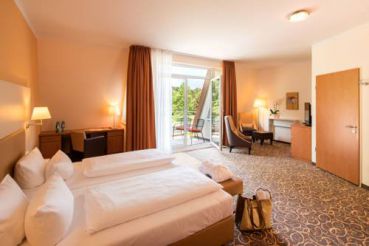 Grand Deluxe Double Room with Garden View
