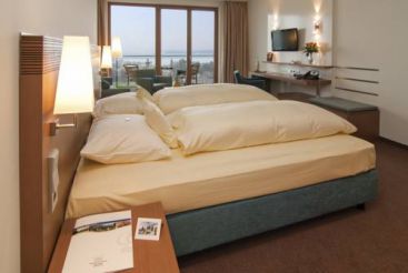 Double Room facing Lake Constance