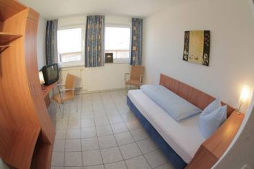 Apartment (1 Adult)