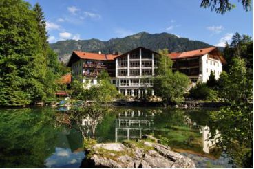 Hotel am Badersee