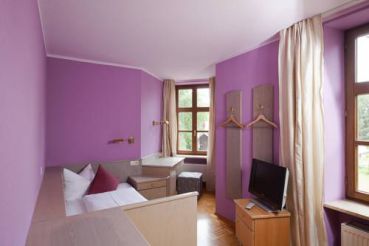 Classic Single Room