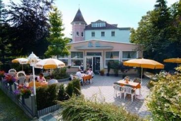 Waldhotel Felsenkeller