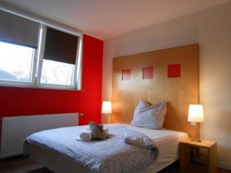 Standard Single Room with Shared Bathroom