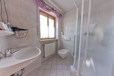 Double or Twin Room with Shower