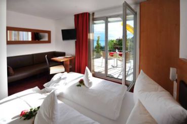 Double Room with Lake View