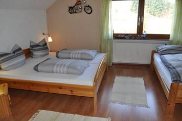 Triple Room with Shared Bathroom