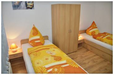 Standard Double Room with Shared Bathroom - Room Nr. 1