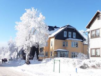 Café-Restaurant Pension Haus Flora