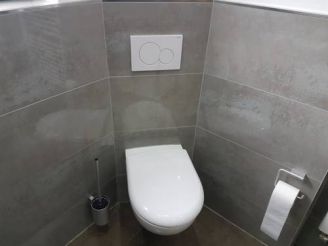 Single Room with Shared Shower and Toilet