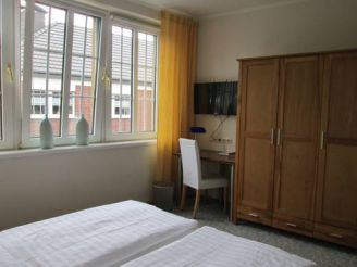 Large Double or Twin Room