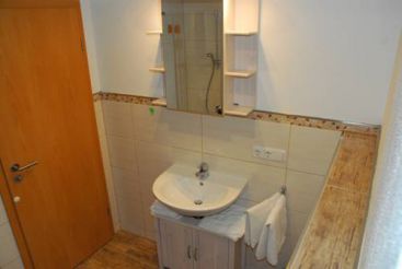 Single Room with Shared Bathroom